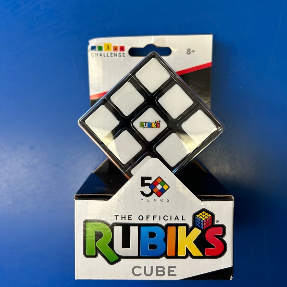NEW!! The Official Rubik’s Cube Original 3x3 Color Matching Puzzle